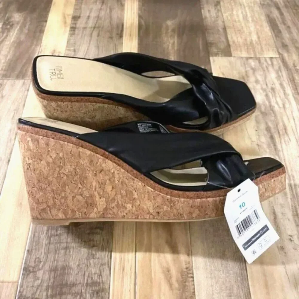 Women's Size: 10 Wedge High Heel Sandals Black . Time and Tru . New w/ Tags . #1
